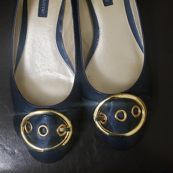 Liz claiborne - Picture 1 of 3